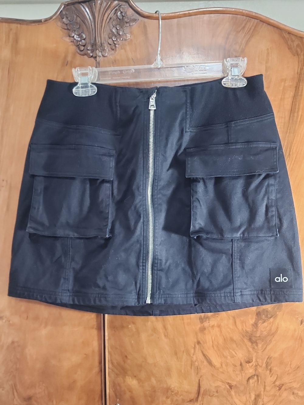 ALO Yoga Black Cargo Mini Skirt with Center Zip